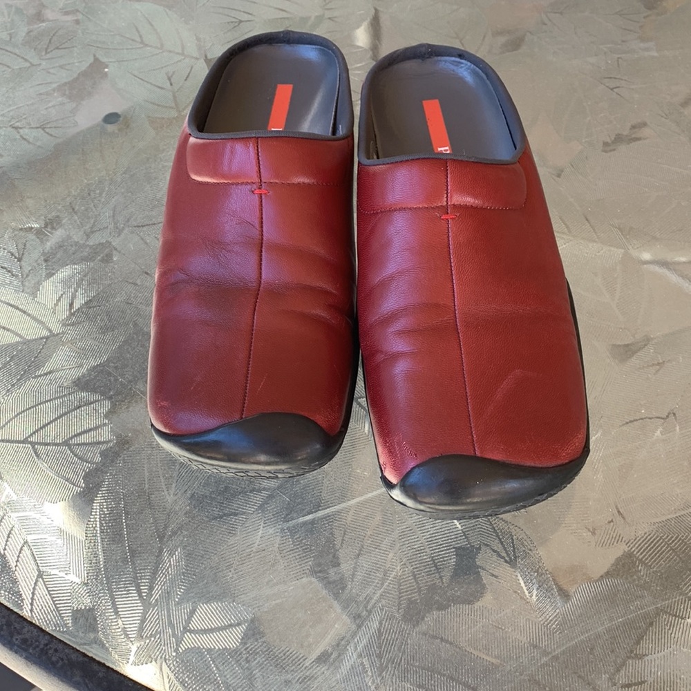 Prada leather shoes - Picture 7 of 11